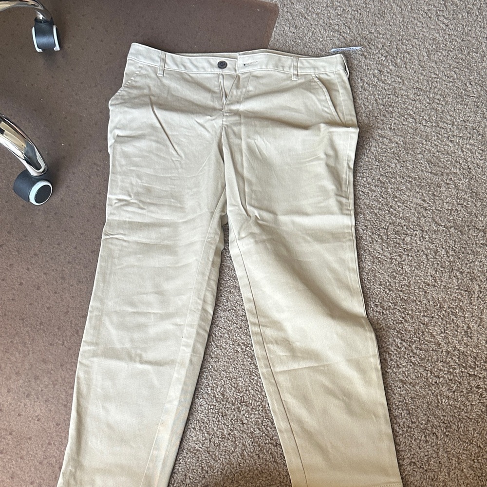 Women's Old Navy Skinny Leg Khakis